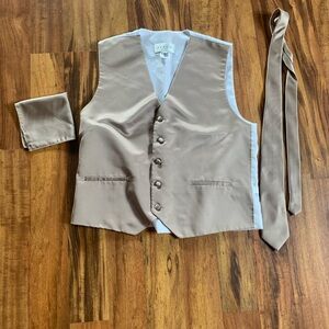 Men's azazie Taupe vest and Tie Set